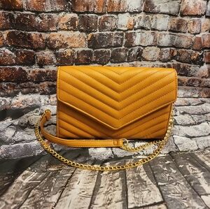 Mustard Purse
